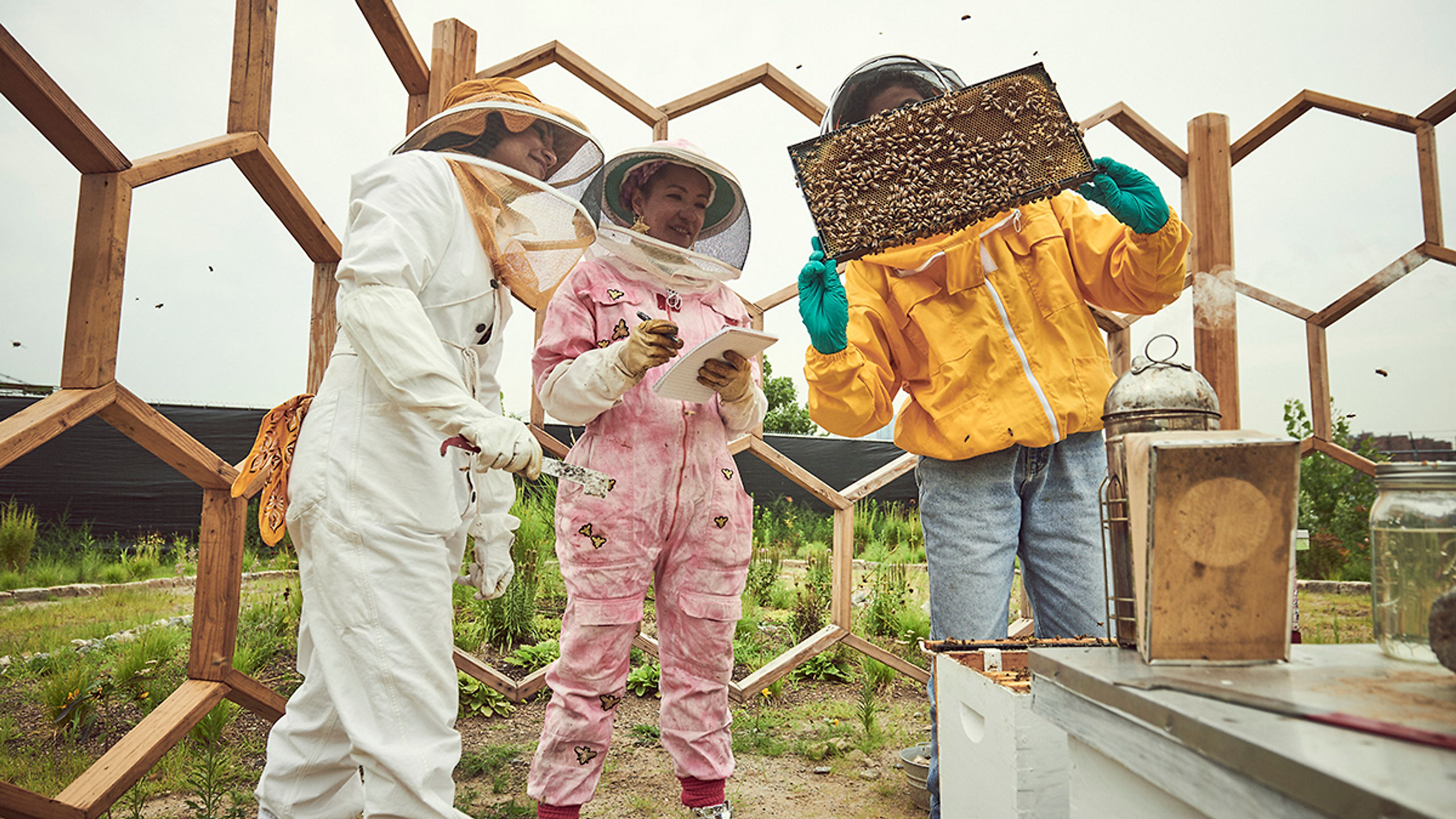 The Ladies of Island Bee Project